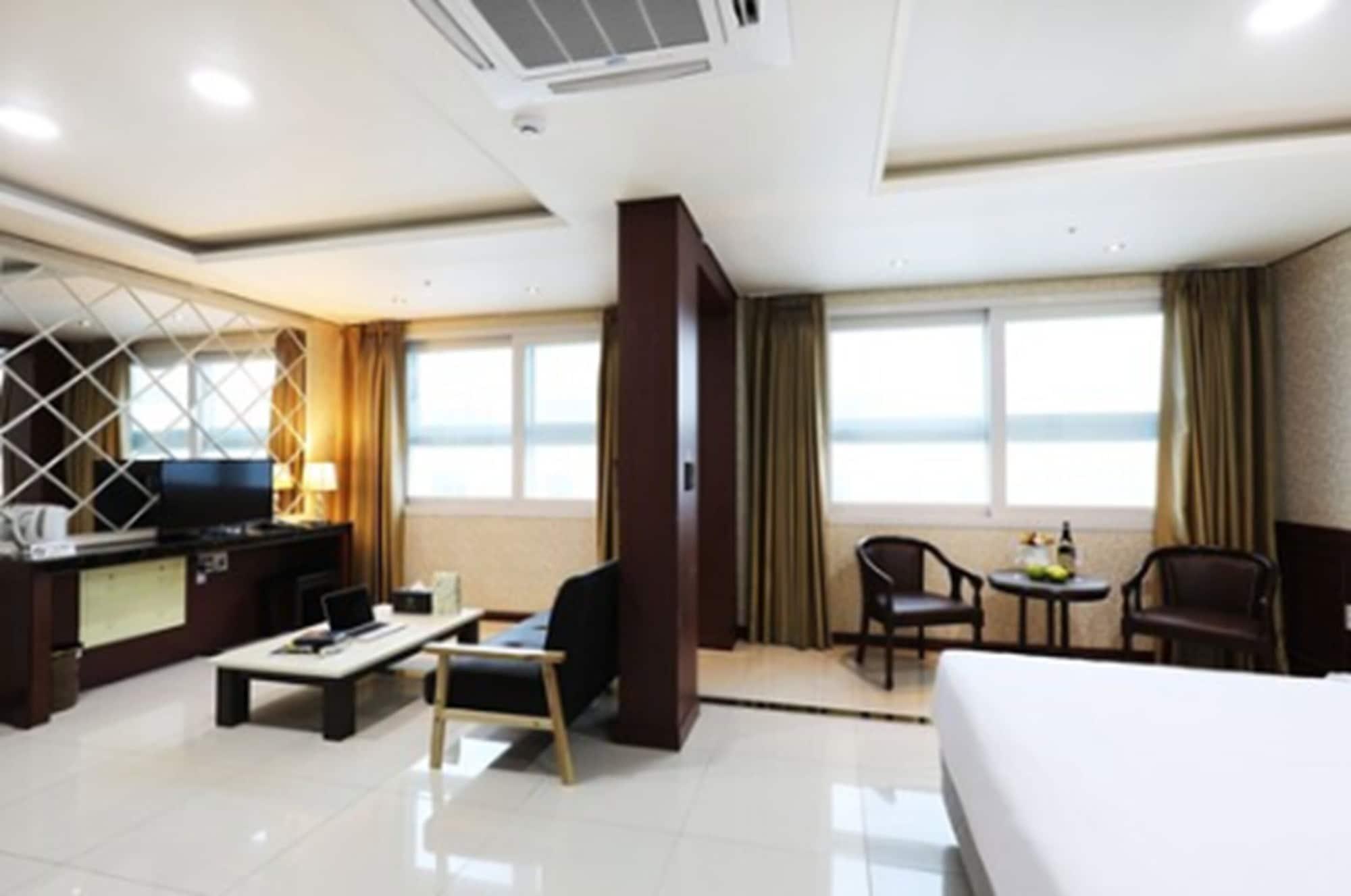 Intercity Seoul Hotel Екстер'єр фото
