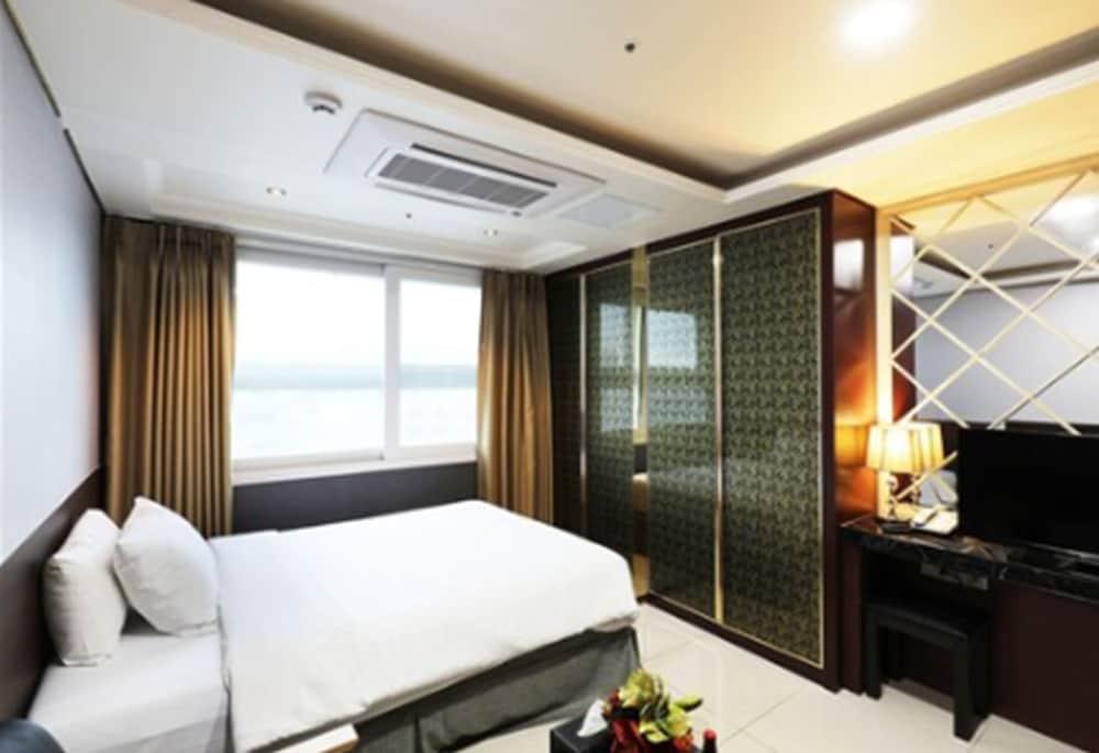 Intercity Seoul Hotel Екстер'єр фото